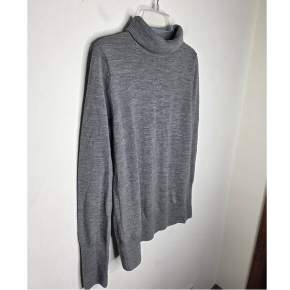 J Crew merino wool grey long sleeve turtleneck sweater - small - Picture 2 of 5